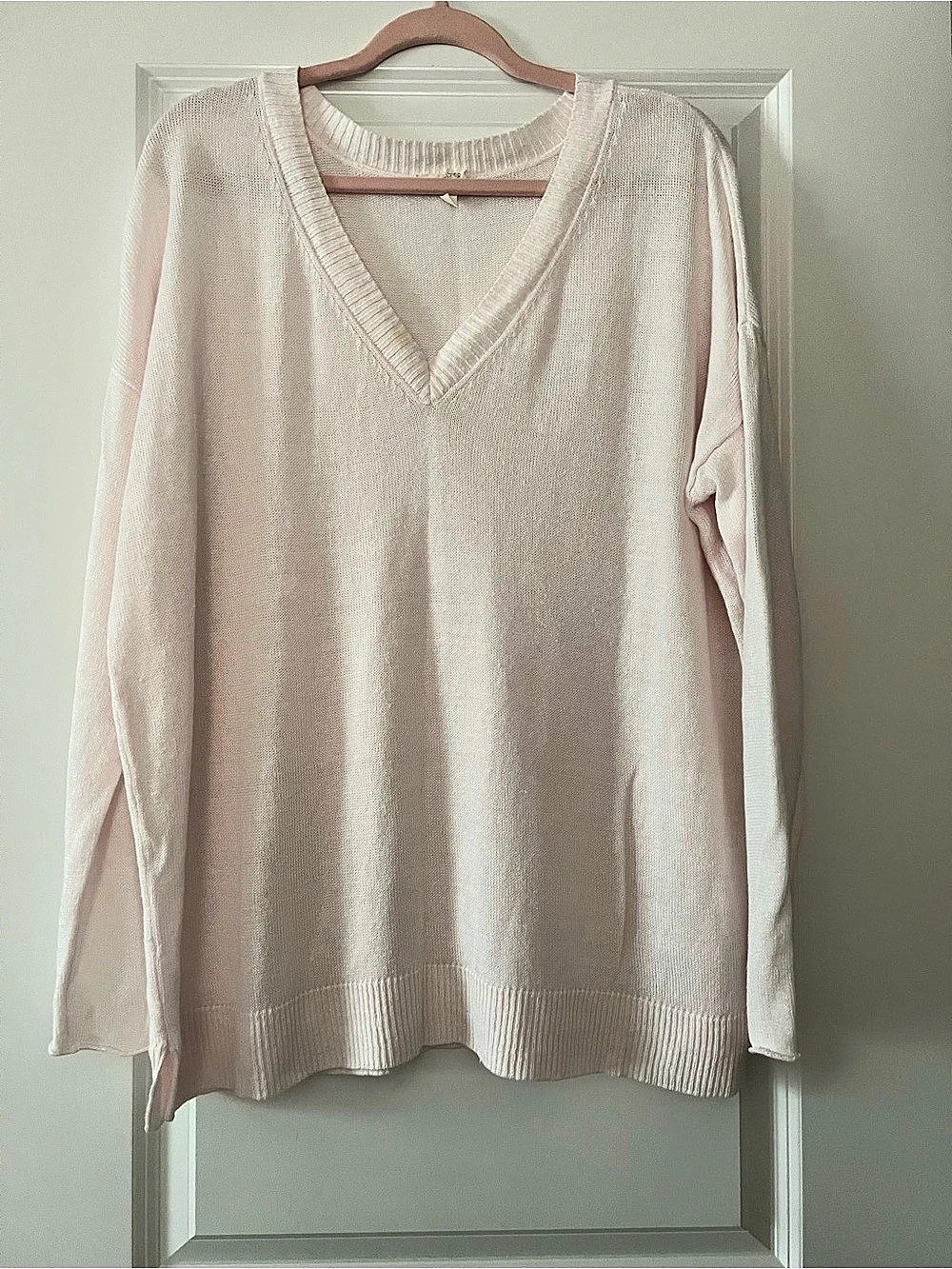 EILEEN FISHER Organic Linen V-Neck Sweater Pink